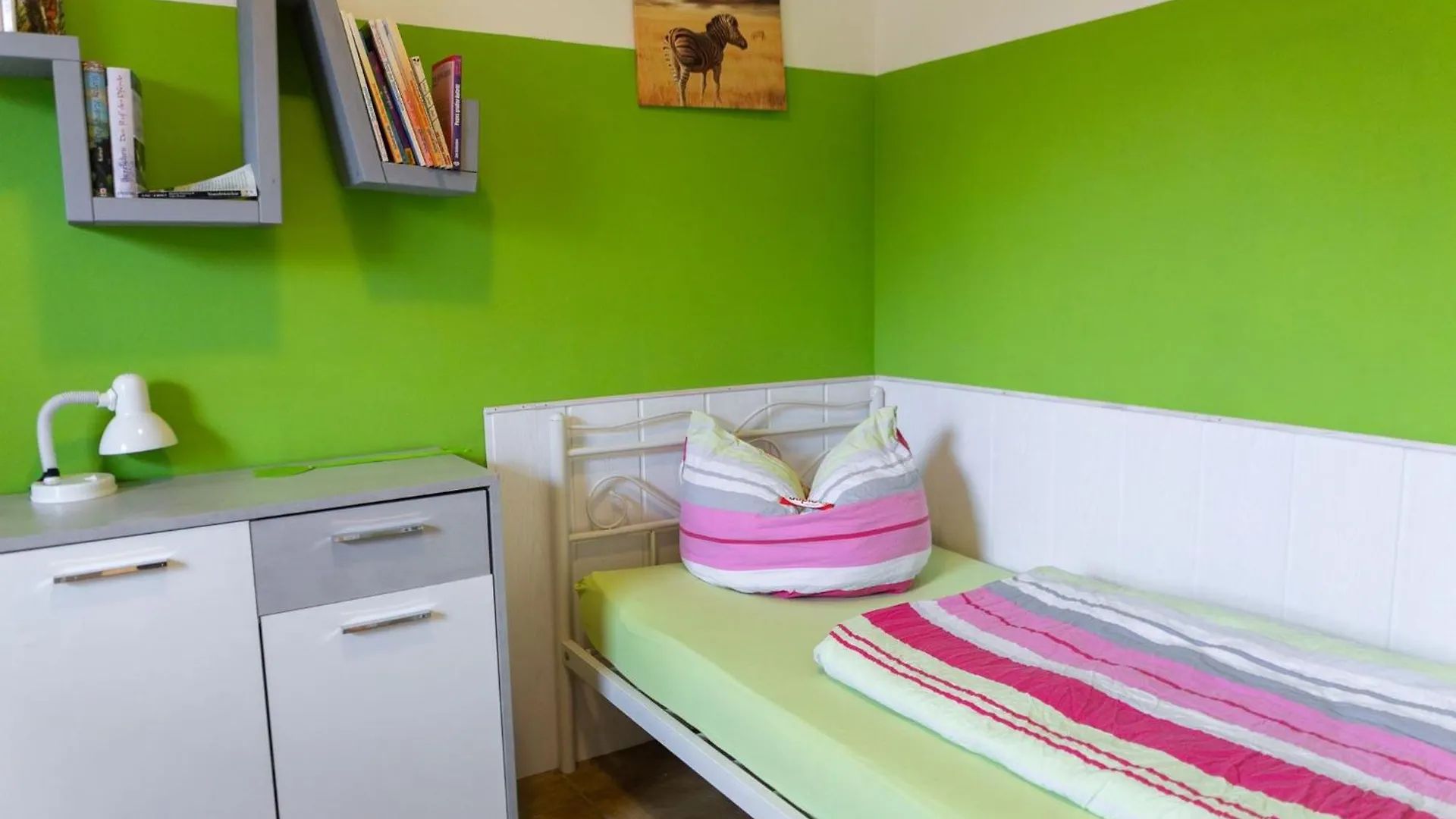 Ferienwohnung Mit Balkon Und Geschirrspuelmaschine Weissenstadt 0*,